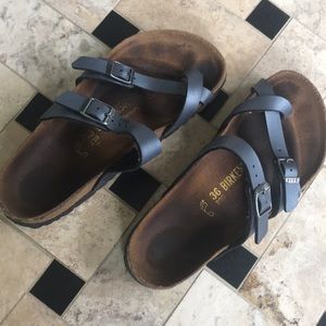 Size 36 Birkenstock Mayari metallic leather
